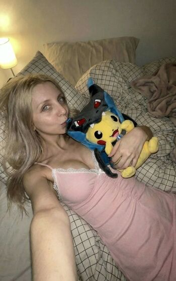 Full leaked Lunacantsee page private photo