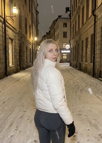 Full leaked Lunacantsee page private photo