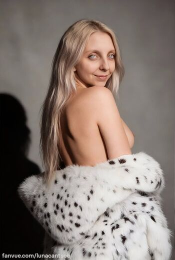 Full leaked Lunacantsee private photo