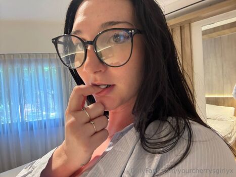 Full leaked Lunaluvx private photo