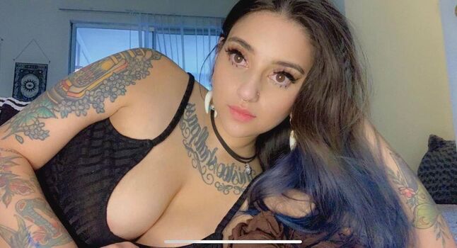 Full leaked Lunargirlx private photo
