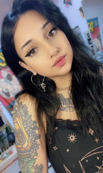 Full leaked Lunargirlx private photo