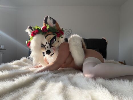 Full leaked Lunarifox private photo
