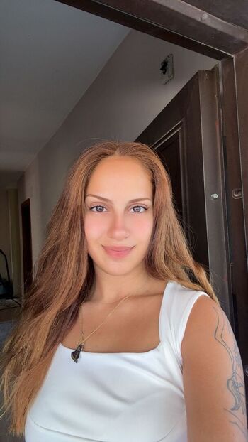 Full leaked Lunebelletv private photo