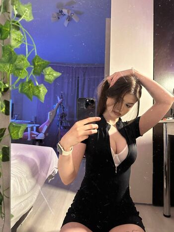 Full leaked Lushlexi private photo