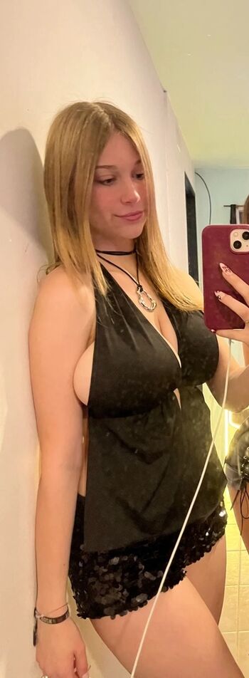 Full leaked Luu dailoff private photo