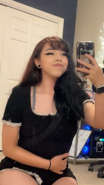 Full leaked Luusilly private photo