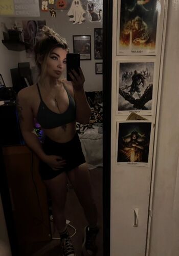 Full leaked Luuucy private photo
