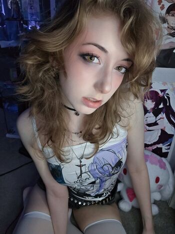 Full leaked Luvless kitty private photo