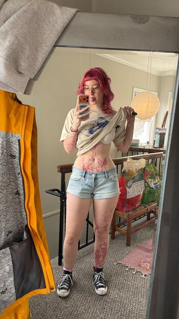 Full leaked Luvliii private photo