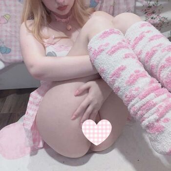Full leaked Luvmepleas private photo