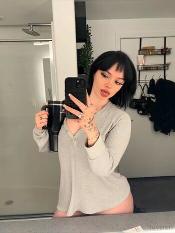 Full leaked Luvsbbyren private photo