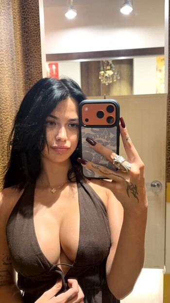 Full leaked Luvstruck page private photo