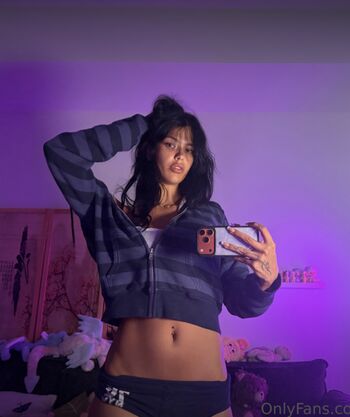 Full leaked Luvstruck page private photo
