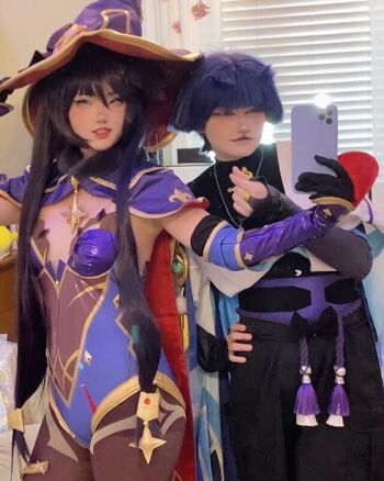 Full leaked Luxxezi private photo