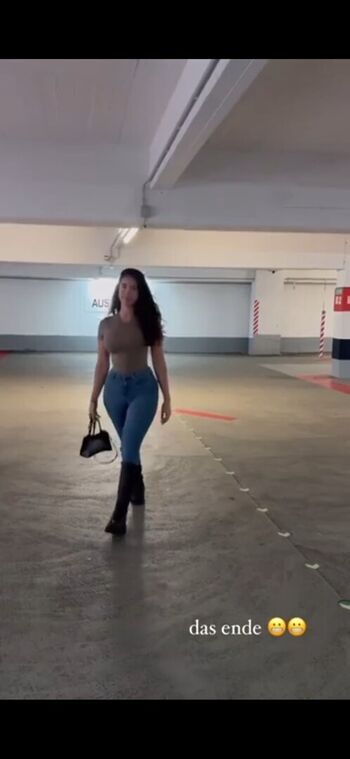 Full leaked Lya aylin page private photo