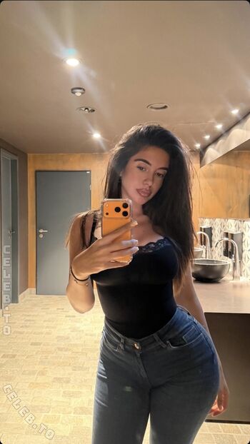 Full leaked Lya aylin private photo