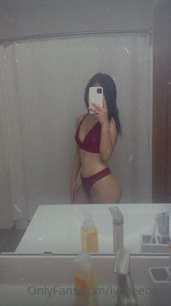 Full leaked Lycheebobaxo private photo
