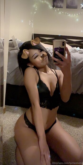 Full leaked Lycheebobaxo private photo