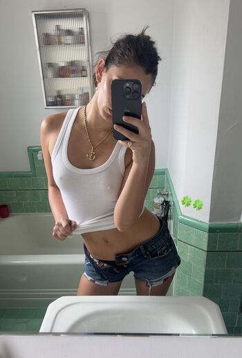 Full leaked Lydia campanelli private photo