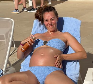 Full leaked Lydia hewitt lee private photo