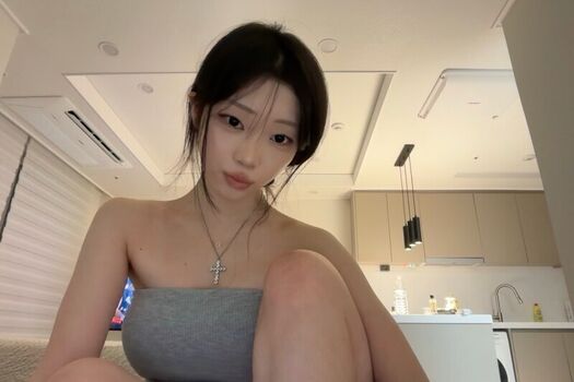 Lydia Hwang
