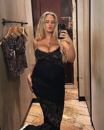 Full leaked Lydia whitaker private photo