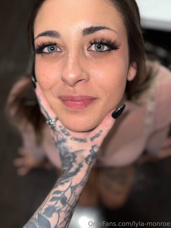 Full leaked Lyla monroe private photo