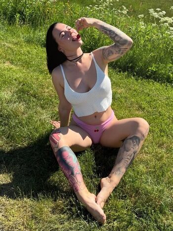 Full leaked Lylou blck private photo