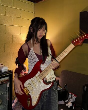 Full leaked Lyn lapid private photo