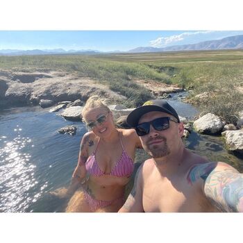 Full leaked Lynsi snyder private photo