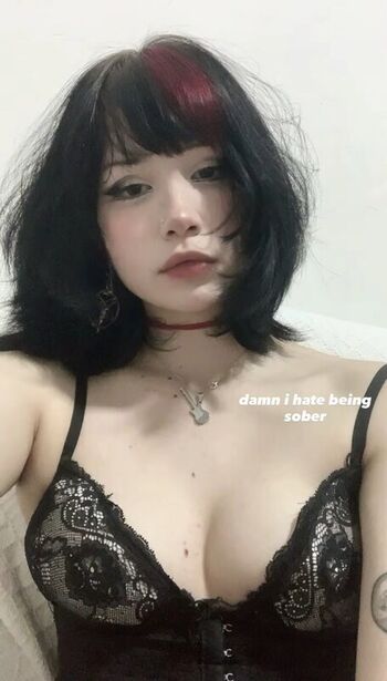 Full leaked Lysbella private photo