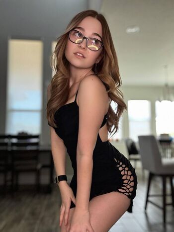 Full leaked Lyssaurora private photo