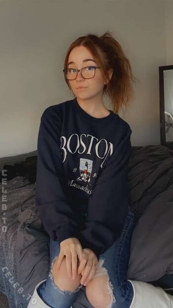 Full leaked Lyssaurora private photo