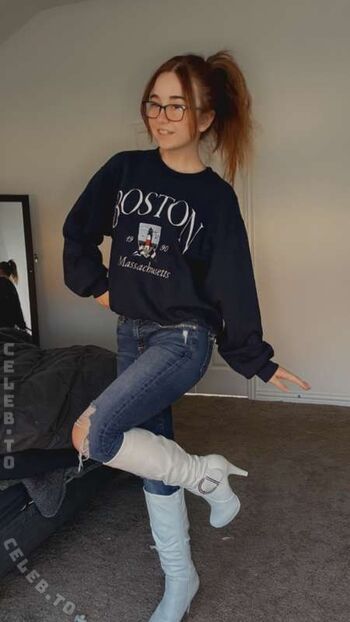 Full leaked Lyssaurora private photo