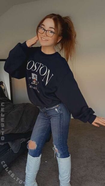Full leaked Lyssaurora private photo