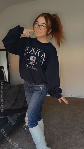 Full leaked Lyssaurora private photo