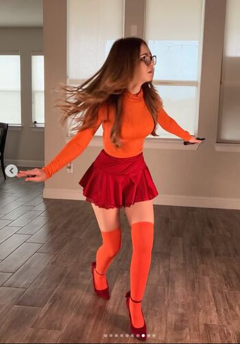 Full leaked Lyssaurora private photo
