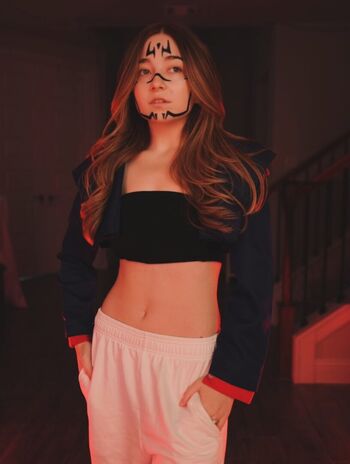 Full leaked Lyssaurora private photo