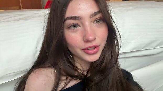 Full leaked Lyzzahh page private photo