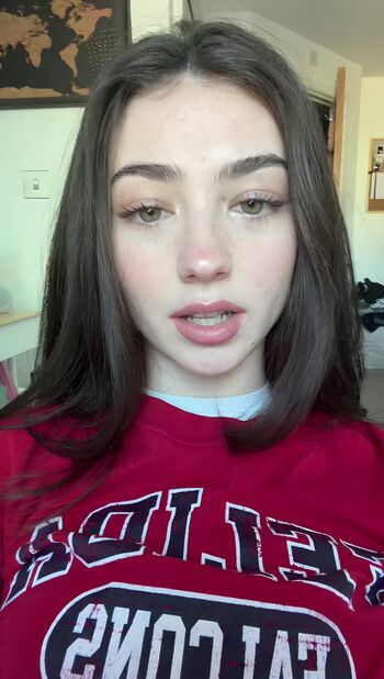 Full leaked Lyzzahh private photo