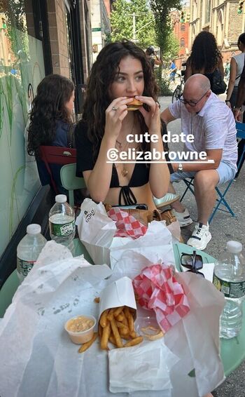 Full leaked Lyzzahh private photo