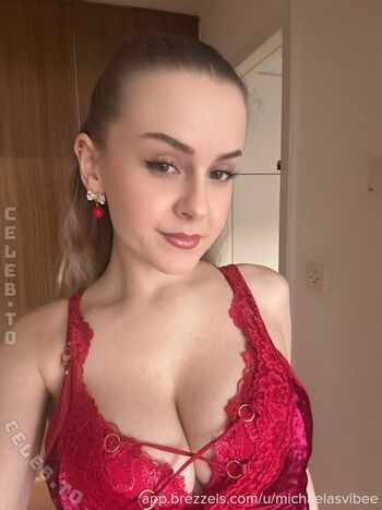 Full leaked M ichaaelaa page private photo