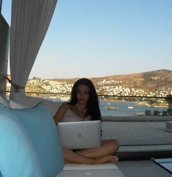 Full leaked M lisa private photo