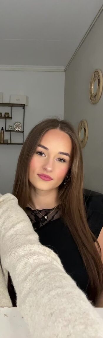 Full leaked Maaike roellies private photo