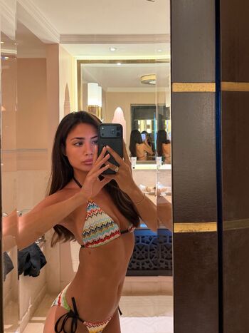 Full leaked Maali khan stokes private photo