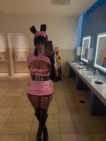 Full leaked Macadoodlle private photo