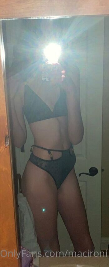 Full leaked Maci currin private photo