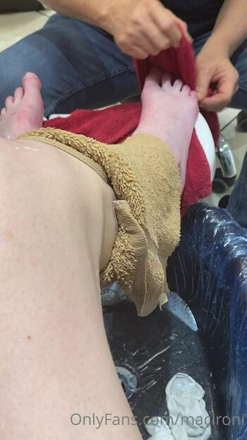 Full leaked Maci currin private photo