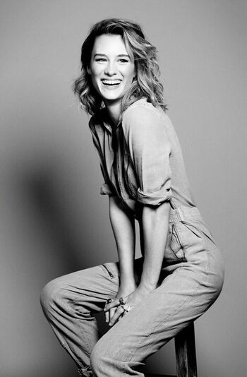 Full leaked Mackenzie davis private photo